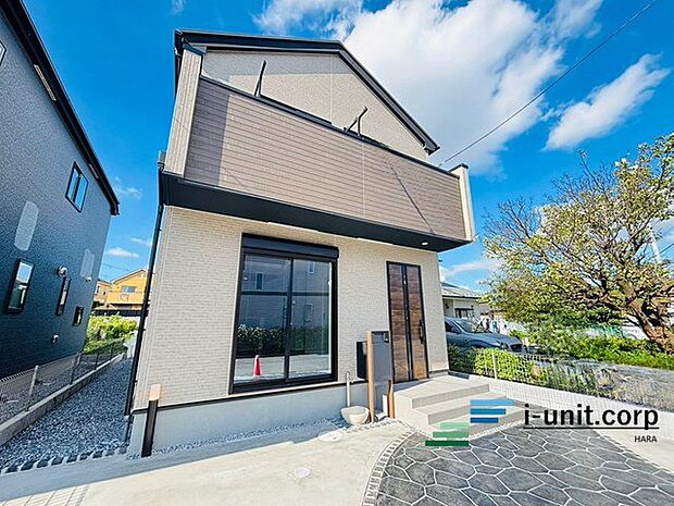 今日も、明日も、この街で、きっと誰かが幸せになる物語が描かれていくはずです。