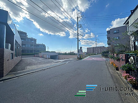 前面道路です。