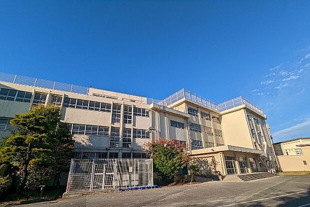 小学校「行徳小学校まで1200m」