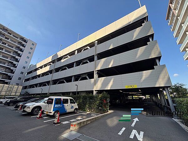立体駐車場です