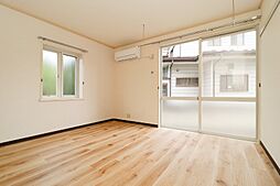 JR東北新幹線 宇都宮駅 バス24分 第二グリーンヒル北下車 徒歩6分の賃貸アパート 1階1Kのリビング/ダイニング