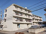 真岡駅より徒歩18分 築37年4ヶ月 3階建の賃貸物件