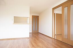 JR東北本線 石橋駅 4.6kmの賃貸アパート 2階2LDKのリビング/ダイニング