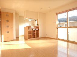 JR東北本線 小山駅 バス13分 西坪公園東下車 徒歩5分の賃貸アパート 2階1LDKのリビング/ダイニング