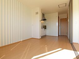 JR東北本線 石橋駅 徒歩4分の賃貸アパート 2階1LDKのリビング/ダイニング