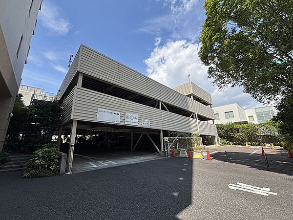 駐車場を拡大表示