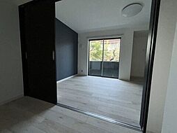 ジークレスト千葉浜野 1階1LDKのリビング/ダイニング