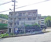 京都市北区衣笠氷室町 3階建 築47年のイメージ