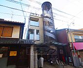 京都市東山区轆轤町 3階建 築38年のイメージ