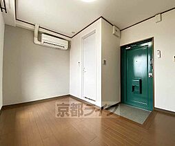 シャピタン六角 401 4階1Kのリビング/ダイニング