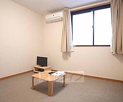 JR山陰本線 二条駅 徒歩12分の賃貸アパート 1階1Kのリビング/ダイニング