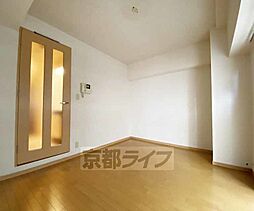 京都市営烏丸線 五条駅 徒歩1分の賃貸マンション 5階1Kのリビング/ダイニング