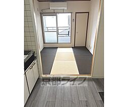 ヴィラポレール 303 3階1Kのリビング/ダイニング