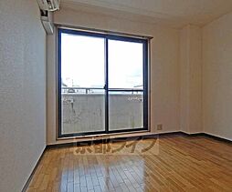 京阪本線 鳥羽街道駅 徒歩5分の賃貸マンション 2階1Kのリビング/ダイニング