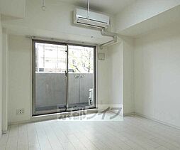 JR東海道・山陽本線 西大路駅 徒歩4分の賃貸マンション 2階1Kのリビング/ダイニング