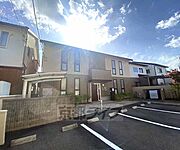 レジウム嵯峨 1階 築11年の賃貸物件