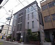 丸太町駅より徒歩2分 4階 築29年の賃貸物件