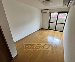 阪急京都本線 西院駅 徒歩7分の賃貸マンション 2階1Kのリビング/ダイニング