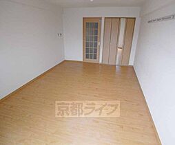 サンクスパレ桂 101 1階1Kのリビング/ダイニング