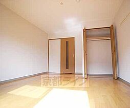 グロリアス桂 302 3階1Kのリビング/ダイニング