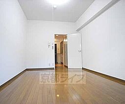 Ｕｒｂｉｓ桂 205 2階1Kのリビング/ダイニング