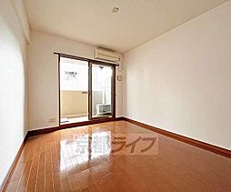 京都市営烏丸線 烏丸御池駅 徒歩7分の賃貸マンション 4階1Kのリビング/ダイニング