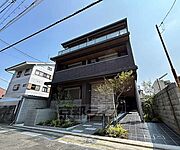 丹波口駅より徒歩10分 3階 築1年5ヶ月の賃貸物件