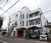 北山駅より徒歩1分 3階 築32年の賃貸物件