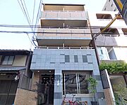 烏丸御池駅より徒歩2分 1階 築22年7ヶ月の賃貸物件