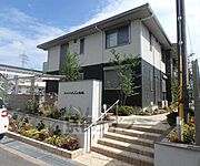 久津川駅より徒歩8分 2階 築9年10ヶ月の賃貸物件