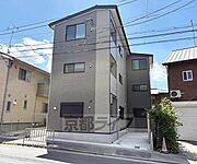 小野駅より徒歩3分 3階 築1年の賃貸物件