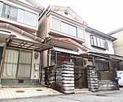 東野駅より徒歩10分 築49年の賃貸物件