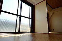 JR中央線 立川駅 徒歩12分の賃貸マンション 4階1Kのリビング/ダイニング