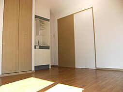 JR中央線 立川駅 徒歩5分の賃貸マンション 1階ワンルームのリビング/ダイニング