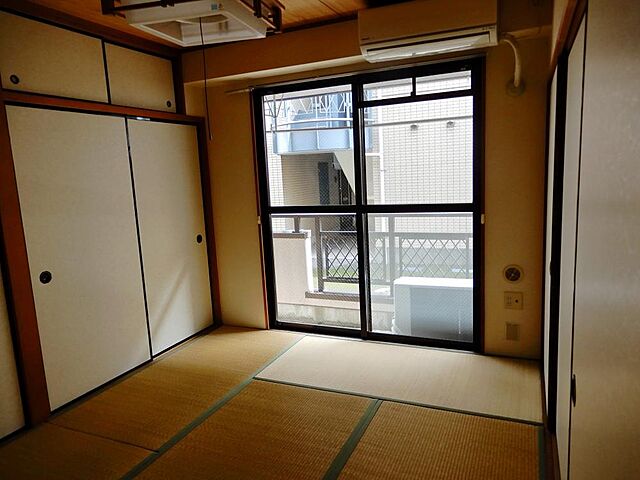 寝室