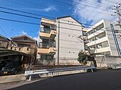 京都市山科区大宅沢町 3階建 築32年のイメージ