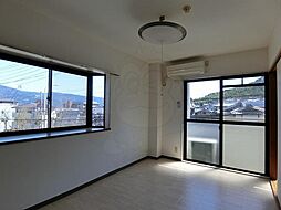 京都地下鉄東西線 椥辻駅 徒歩20分の賃貸マンション 3階1LDKのリビング/ダイニング