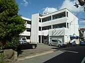 京都市山科区西野山百々町 3階建 築51年のイメージ