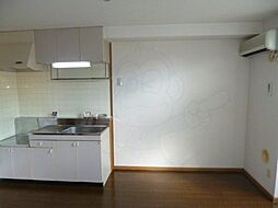 京阪石山坂本線 松ノ馬場駅 徒歩10分の賃貸アパート 2階2DKのリビング/ダイニング