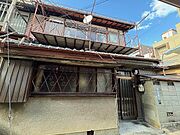 唐橋前駅より徒歩3分 築99年7ヶ月 2階建の賃貸物件