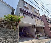 六地蔵駅より徒歩7分 築31年 3階建の賃貸物件
