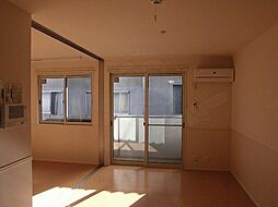 京阪石山坂本線 滋賀里駅 徒歩5分の賃貸アパート 1階1LDKのリビング/ダイニング