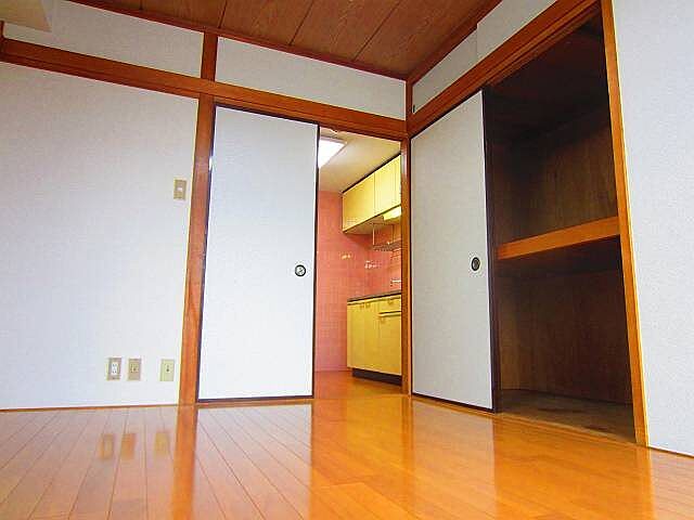 寝室