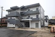 2階 築33年7ヶ月の賃貸物件