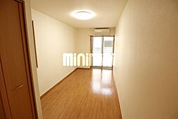 フォレストヴィラ東田 101 1階ワンルームのリビング/ダイニング