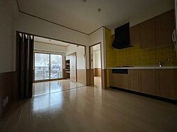 ハックベリーハイツ 2階1LDKのリビング/ダイニング