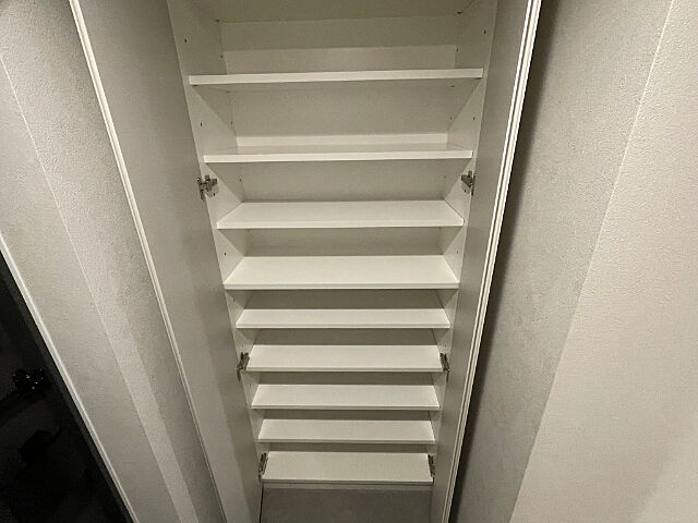収納