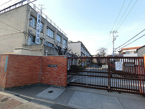 大阪市立瓜破中学校