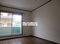 メゾンシャルモン弐番館 3階2DKのリビング/ダイニング