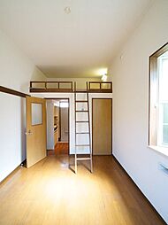 メゾンコラーユ A-1 1階1Kのリビング/ダイニング